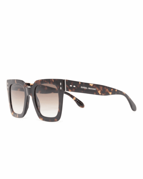 Gafas de sol IM0104S de Isabel Marant Eyewear en acetato marrón con efecto carey.